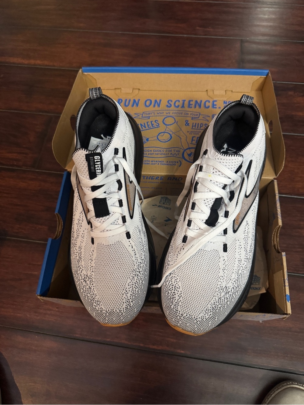 Brooks White and Black Men's Athletic Running Shoes with Gum Outsole
